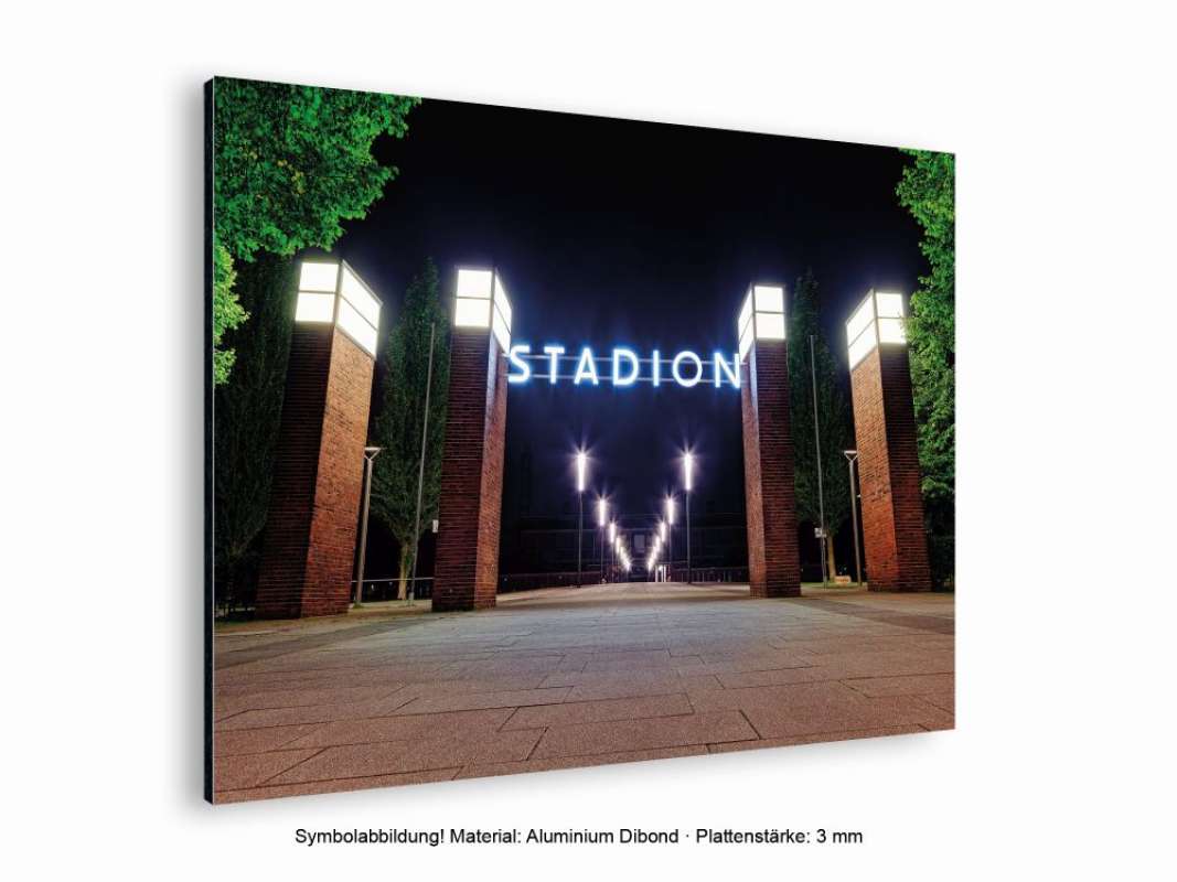 Bild RheinEnergie Stadion Eingang in der Nacht
